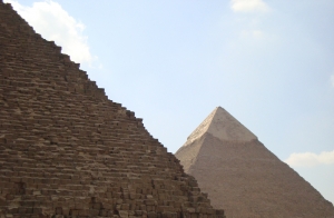 1242702_pyramids