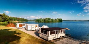 Die besten Campingplätze am Wasser