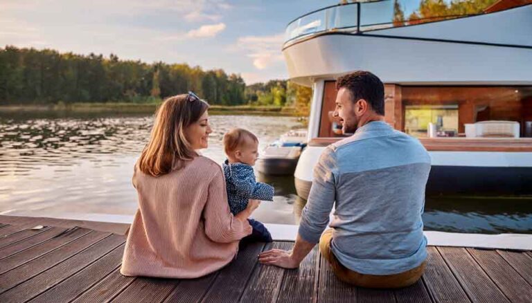 Hausbooturlaub mit Baby